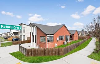 Auckland - Address withheld