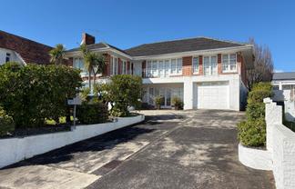 882 New North Road, Mount Albert