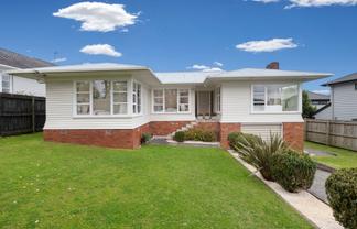 18 Lisburn Avenue, Glendowie