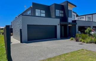 14B Percy Road, Papamoa Beach