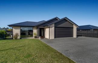 7 Merino Crescent, Amberley