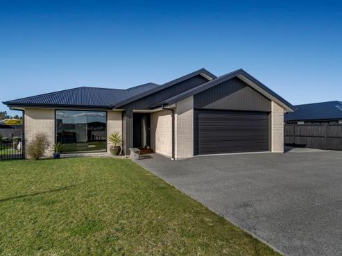 7 Merino Crescent, Amberley