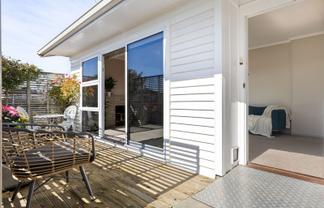 9 Deanwell Avenue, Deanwell