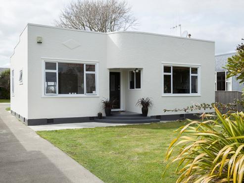 301 Botanical Road, West End