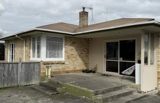 15 Garnett Avenue, Forest Lake
