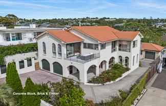 18 Folkestone Street, Murrays Bay