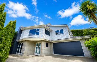 110 Taumata Road, Sandringham