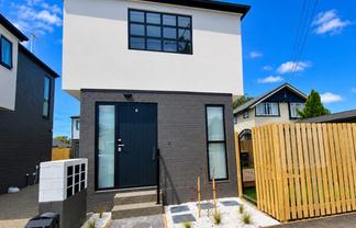 1/488 Gloucester Street, Linwood
