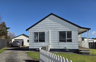 4 Desmond Place, Bell Block