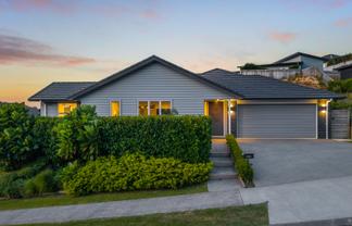 202 Navigation Drive, Whitby