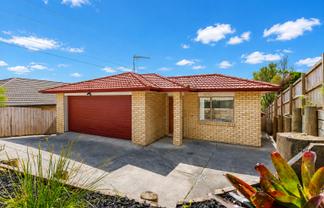14 Exotic Place, Massey