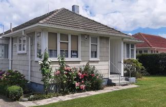 95 Hillsborough Road, Hillsborough