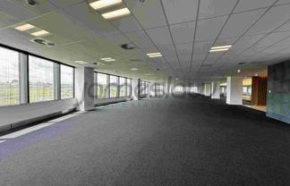 Premium 2,737sqm Office Floor with Terrace