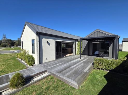 2 Motutere Drive, Matarangi