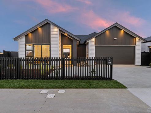 105 Parish Drive, Wainui