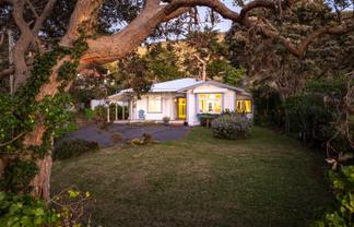 68 Wellington Road, Paekakariki