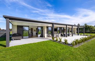 378B Holland Road, Puketaha