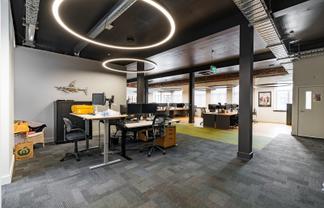 Premium office lease, motivated lessor, act now!