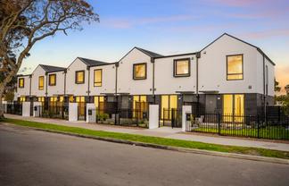 8/12 Wairau Avenue, Avondale