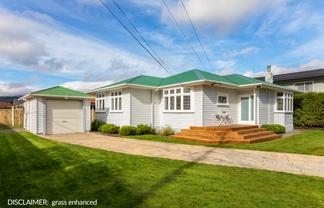50 King Street, Ebdentown