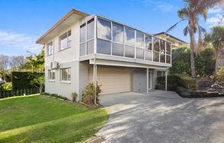 36A Pyatt Crescent, Saint Johns