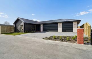 2 Rowland Place, Rangiora