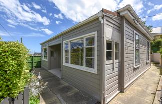 87 Preston Crescent, Belleknowes