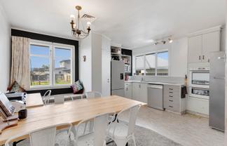 89 Redwood Street, Redwoodtown