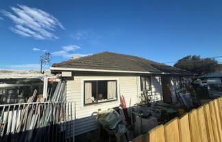 65 Barton Street, Woolston