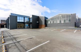Penrose Warehouse, Office & Secure Parking 