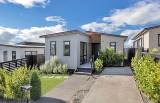 18 Canna Street, Totara Park