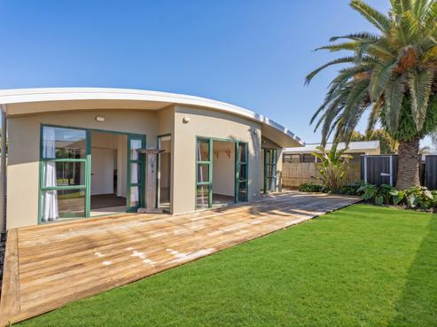 51A Cook Drive, Whitianga