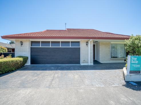 120 John F Kennedy Drive, Milson