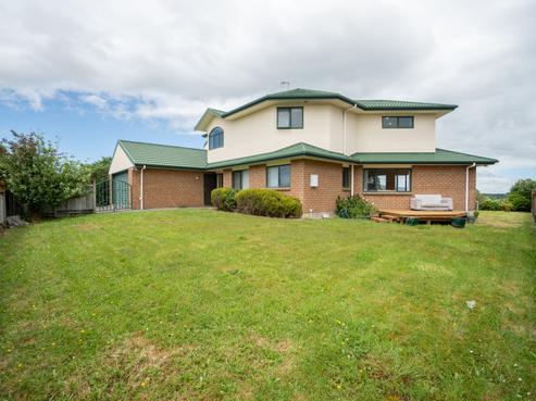 140 Pacific Drive, Fitzherbert