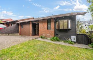 16A Parklands Drive, Karori