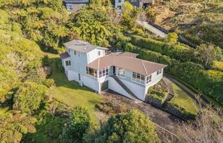 67 Chamberlain Road, Karori