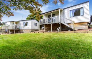 51D Forest Hill Road, Henderson