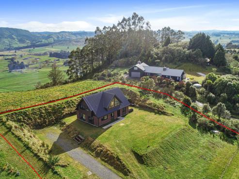 150 Highland Drive, Acacia Bay