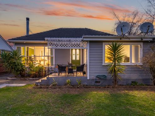 34 Milne Crescent, Taita