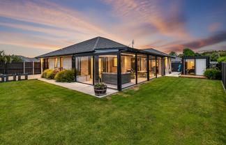 13 Pamela Christine Road, Patumahoe