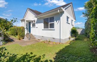 128 Clawton Street, Westown