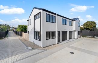 4/113 Beach Road, Te Atatu Peninsula