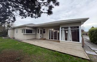 9 Gibson Drive, Hornby