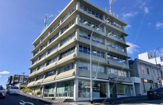 Strategic office position in Parnell