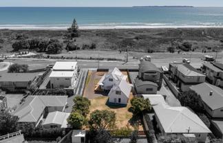 906 Papamoa Beach Road, Papamoa