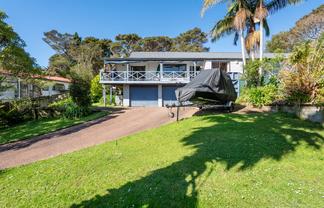 14 Emery Grove, Bayview