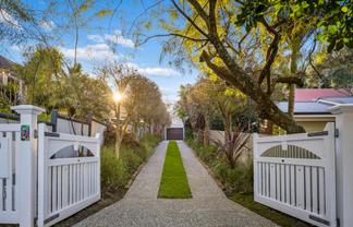 1A Summit Drive, Mount Albert