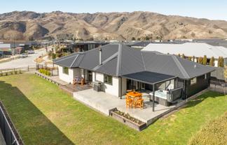 69 Wallis Drive, Cromwell