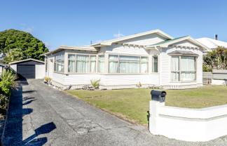 176 Revell Street, Hokitika