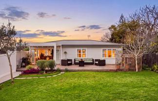 1/77 Birkdale Road, Birkdale